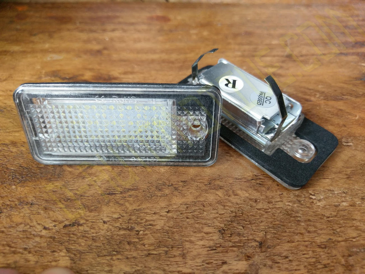 Audi Number Plate Light Units A3 S3 A4 S4 B6 A6 S6 A8 – SMD Automotive