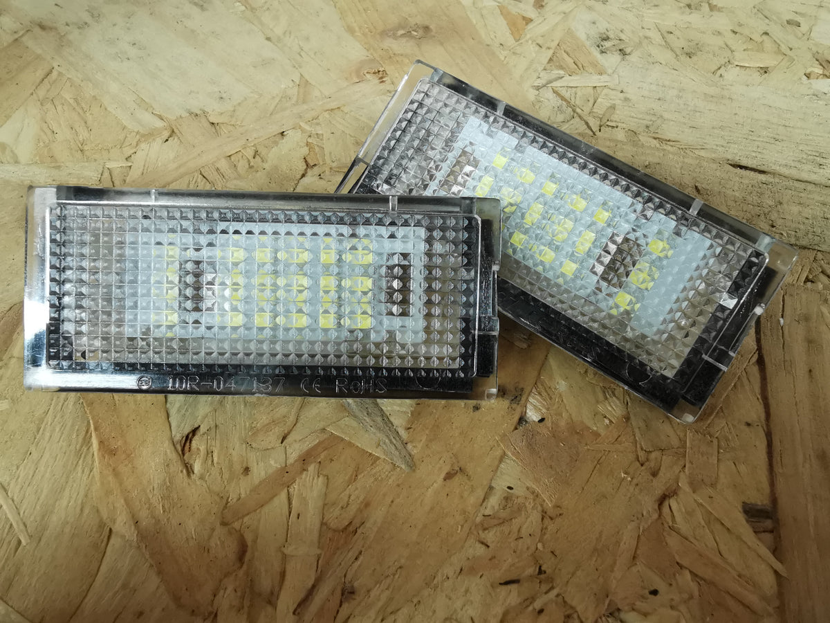 bmw e46 rear number plate light