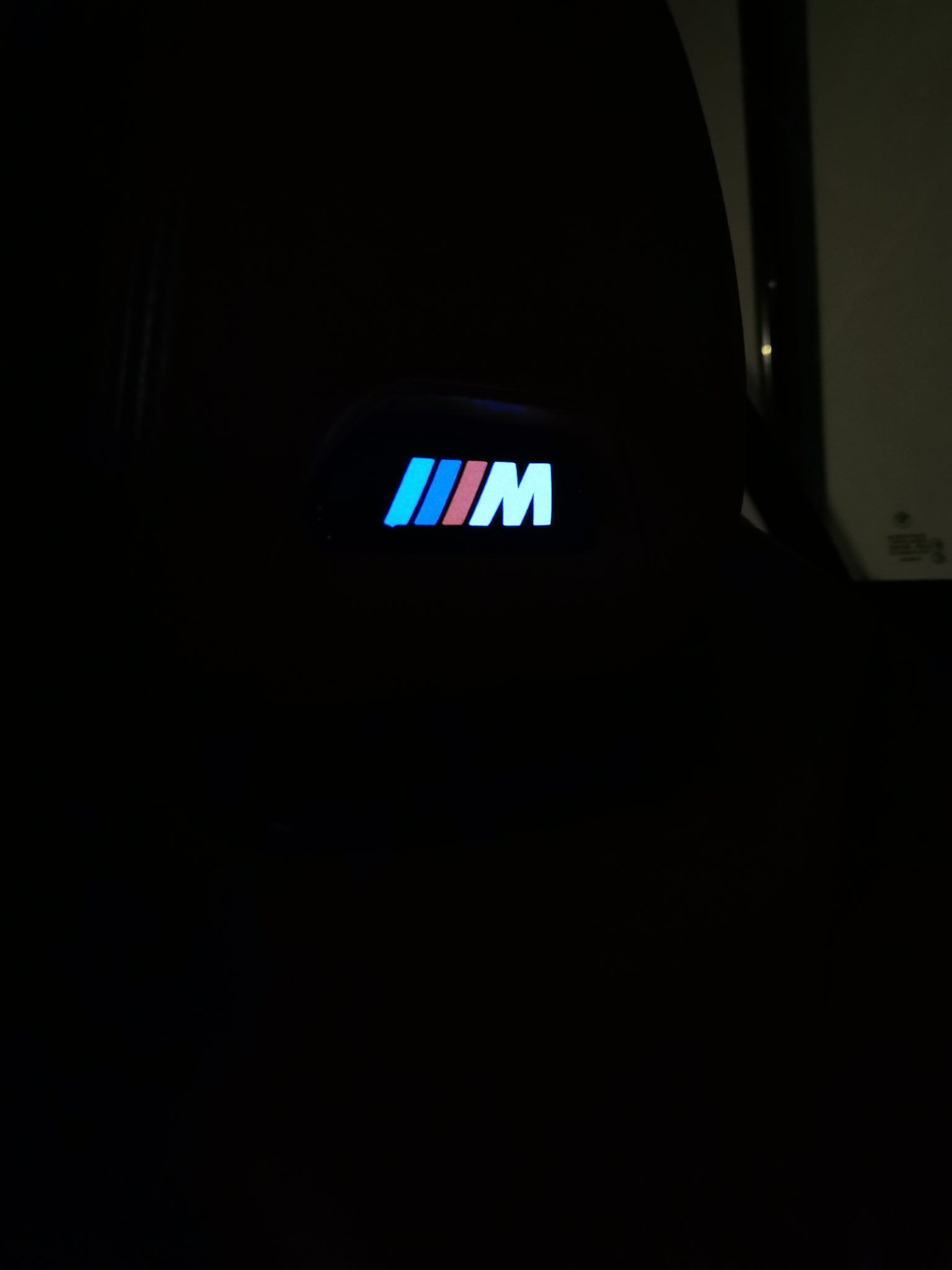 Bmw M3/4 Illuminated Seat Emblem Always On Kit – SMD Automotive